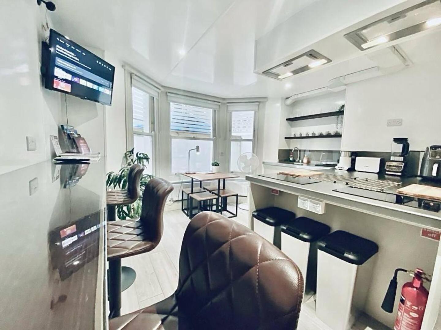Apt 08 Beachside Beauty Central Studio Steps From Cafes Brighton Luaran gambar